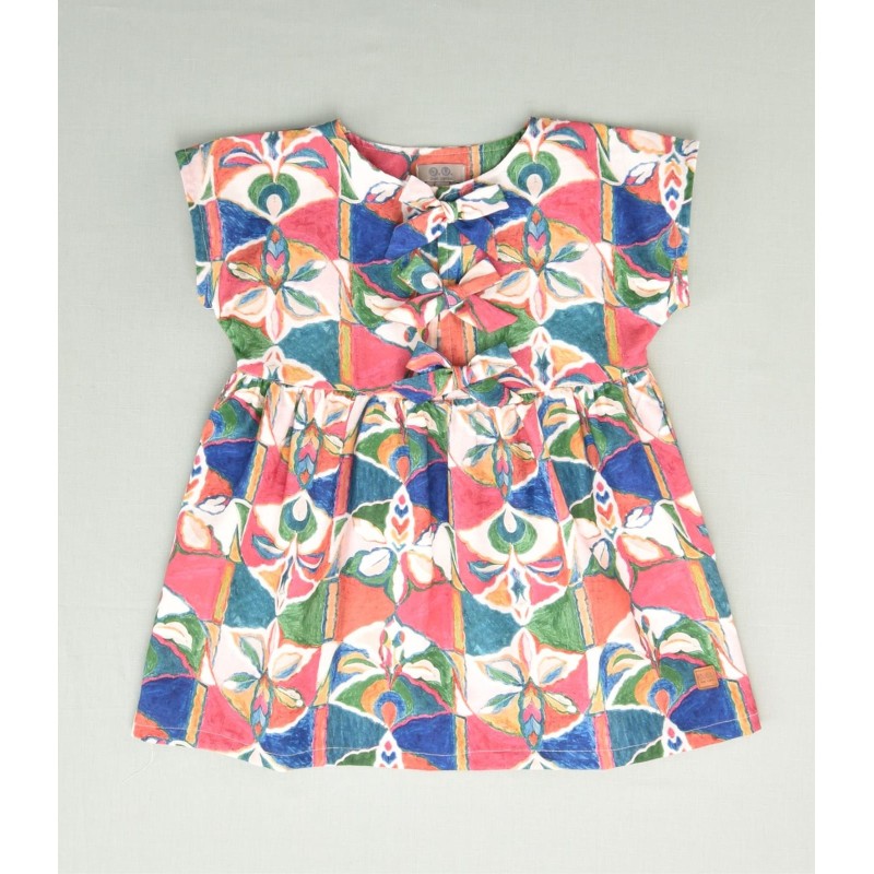 Vestido estampado niña con adornos de lazo en el pecho  Colección primavera-verano 2025 de la marca española José Varón