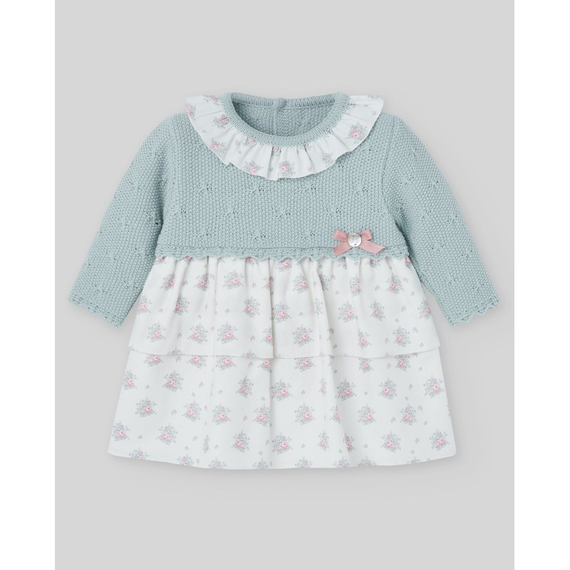 Vestido tela verde tiza de la marca española Paz Rodriguez