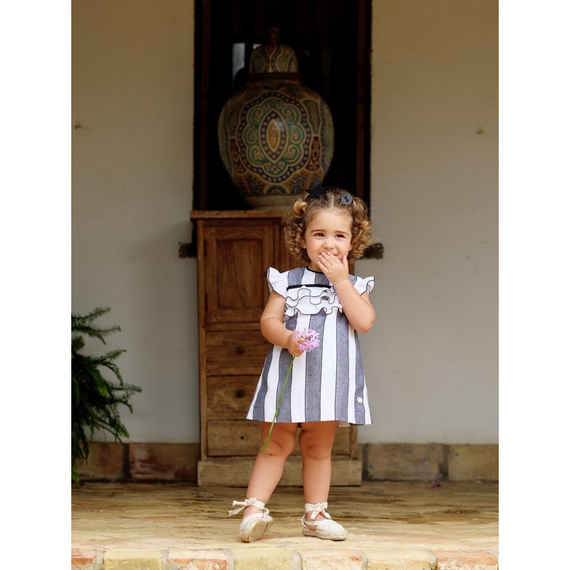 Vestido rayas negras y blancas bebe con detalle volante 2p  Colección primavera-verano 2025 de la marca española José Varón