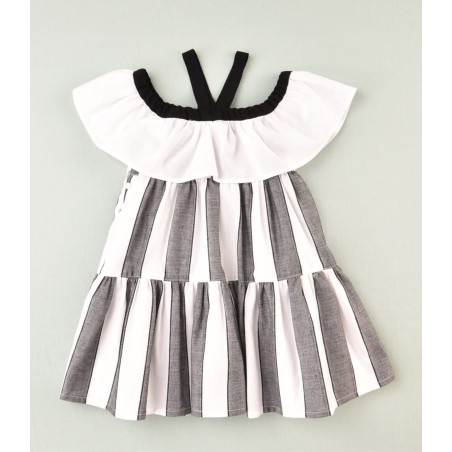Vestidos rayas negras  y blancas niña  Colección primavera-verano 2025 de la marca española José Varón