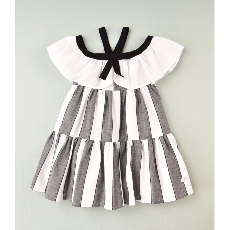 Vestidos rayas negras  y blancas niña  Colección primavera-verano 2025 de la marca española José Varón