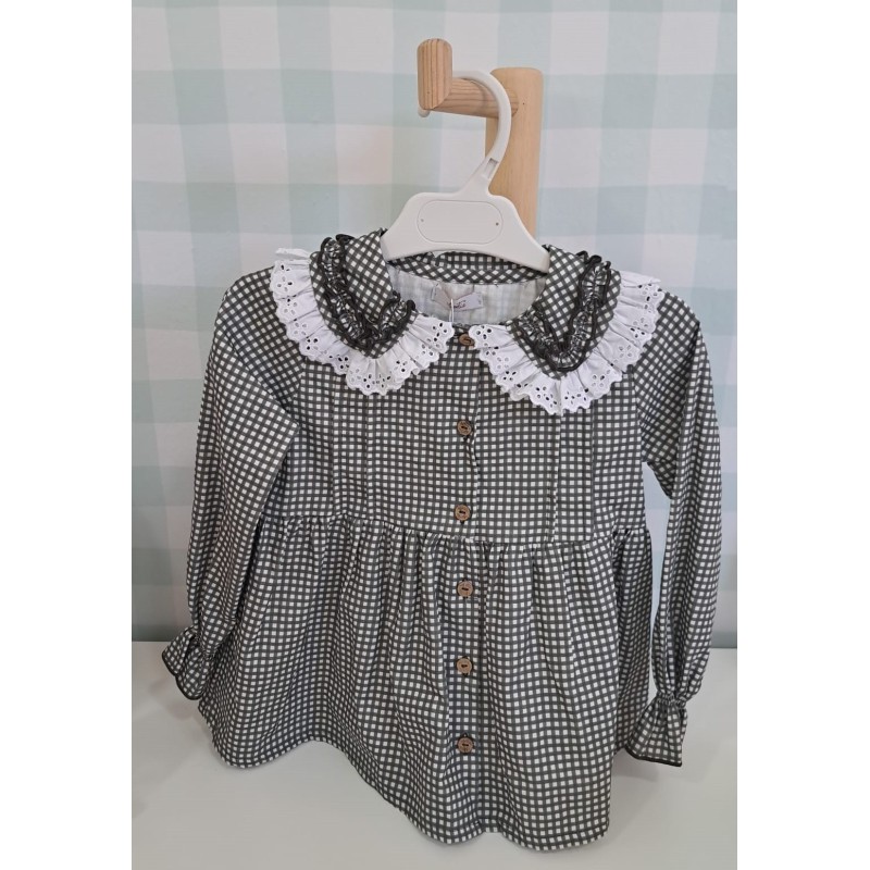 Blusa vichy verde con cuello de la marca española Boetie