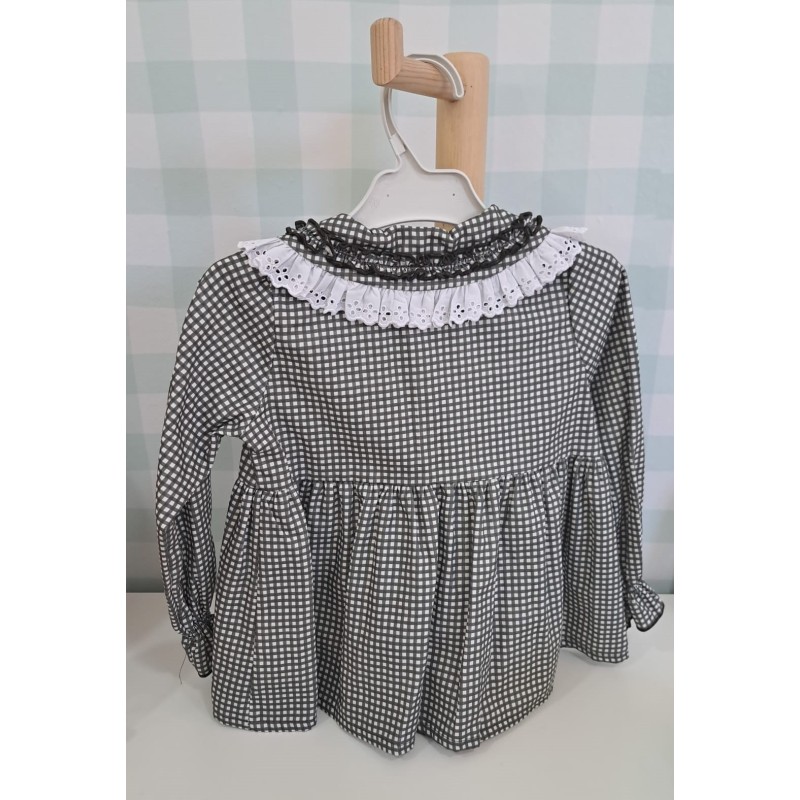 Blusa vichy verde con cuello de la marca española Boetie