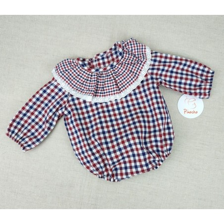 Pelele vichy rojo y azul con cuello de pinocho