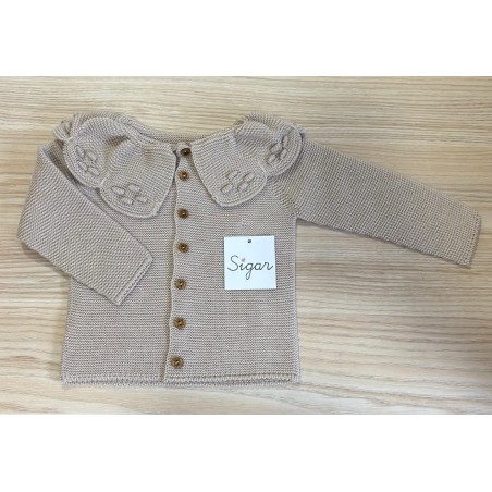 Chaqueta punto beige cuello bordado