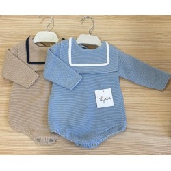 Pelele punto con baberola línea