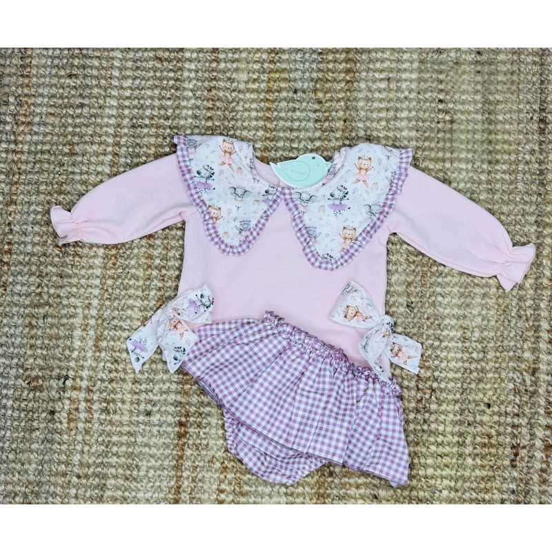 Conjunto bailarinas con cuello