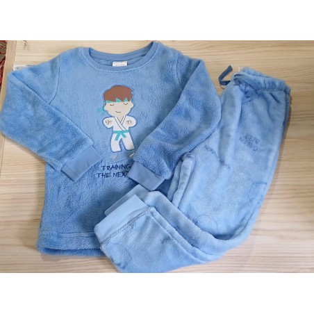 Pijama coralina karate