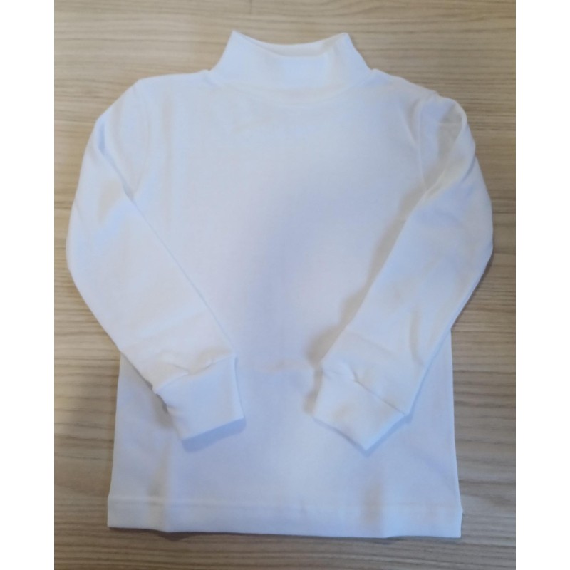 camiseta cuello semicisne