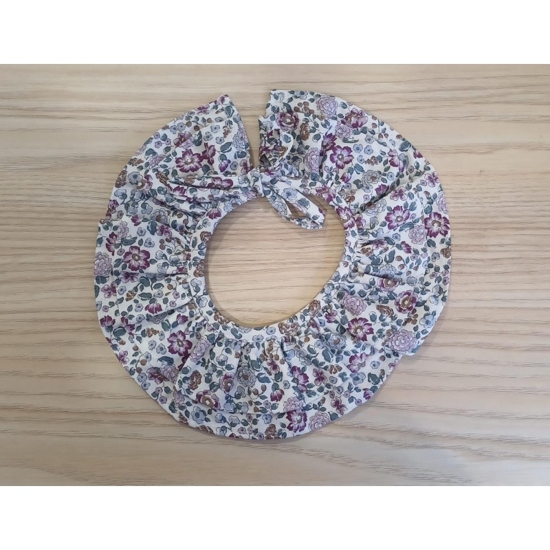 Cuello estampado flores