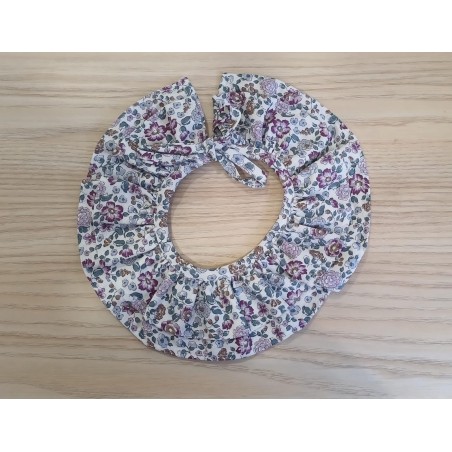 Cuello estampado flores