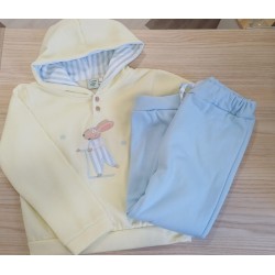 chandal conejo patinete