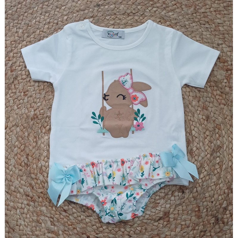 Conjunto niña camiseta y bañador conejita columpio