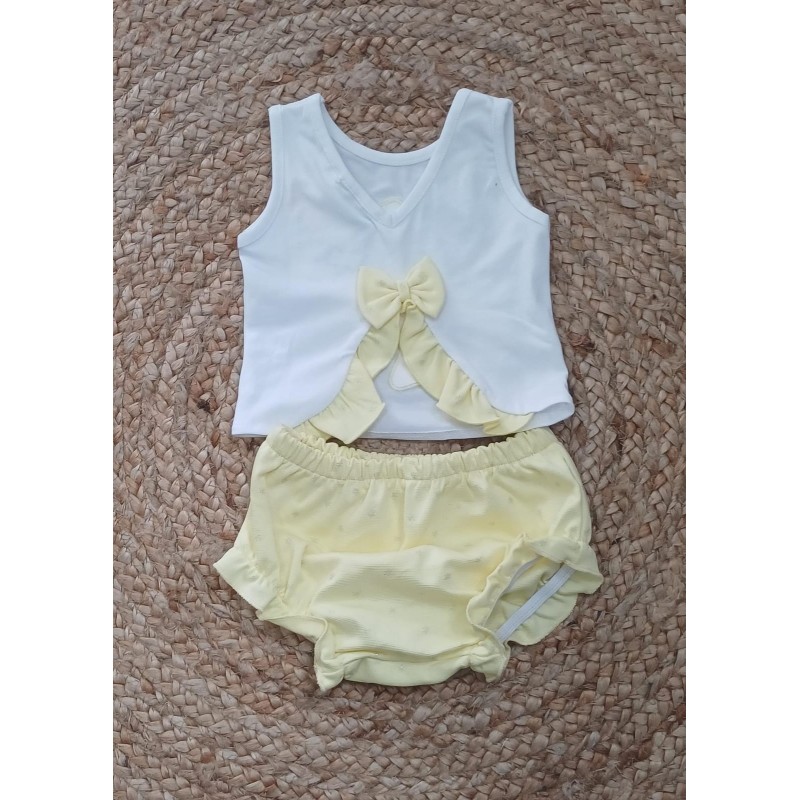 Conjunto niña camiseta y braguita estrellas amarillas