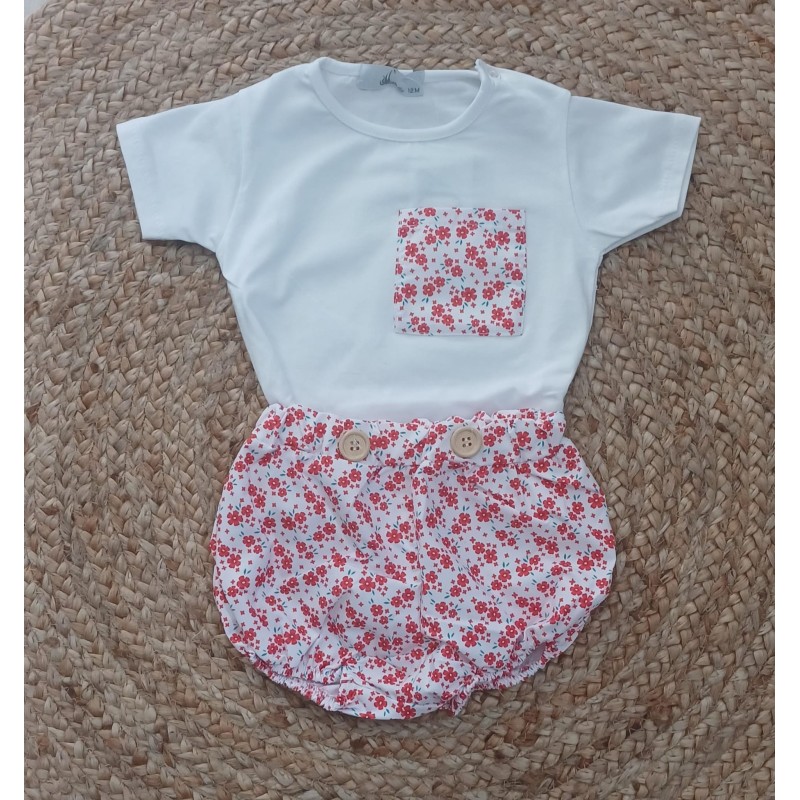 Conjunto niño flores rojas