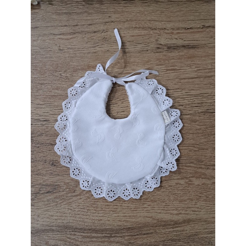 Babero bordado pato con adorno borde