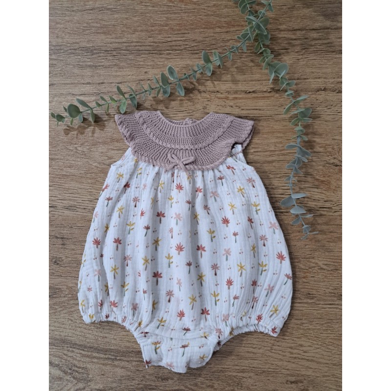 Pelele punto tela palmeras