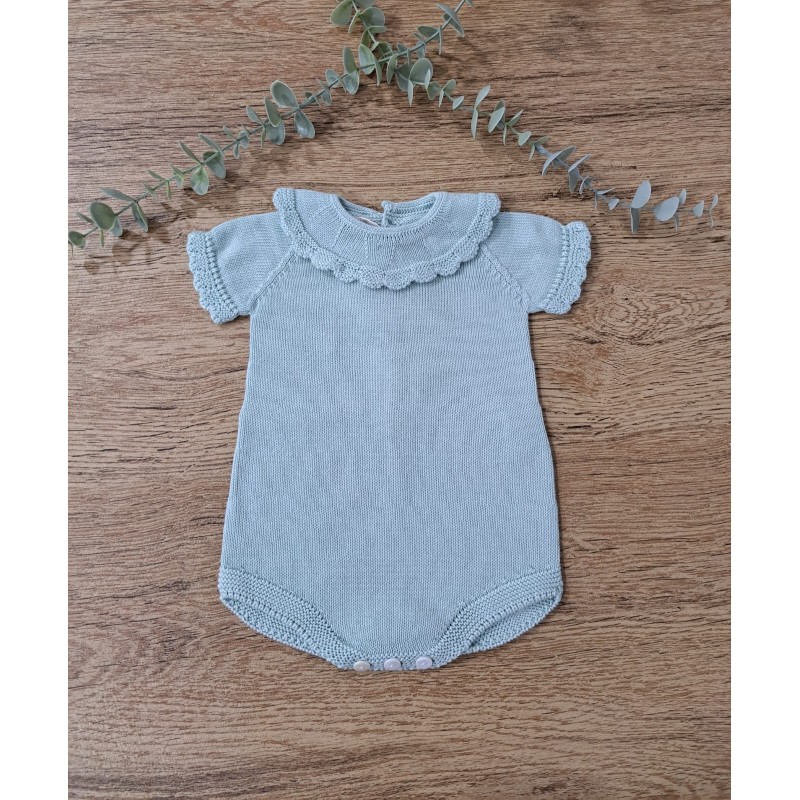 Pelele de punto cuello volante, mangas cortas 100% algodón