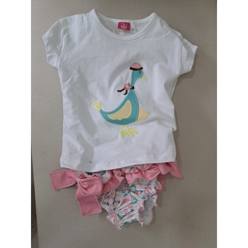 Conjunto baño niña pato gorro, con volante y lazos en braguita